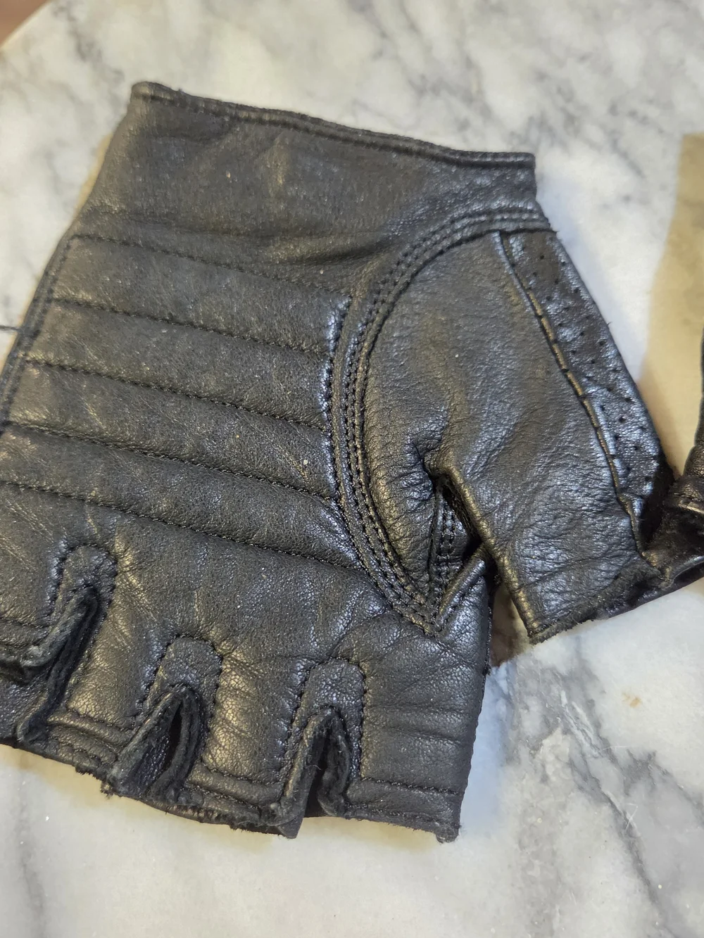 Harley-Davidson Black Fingerless Perforated Leather Riding Gloves